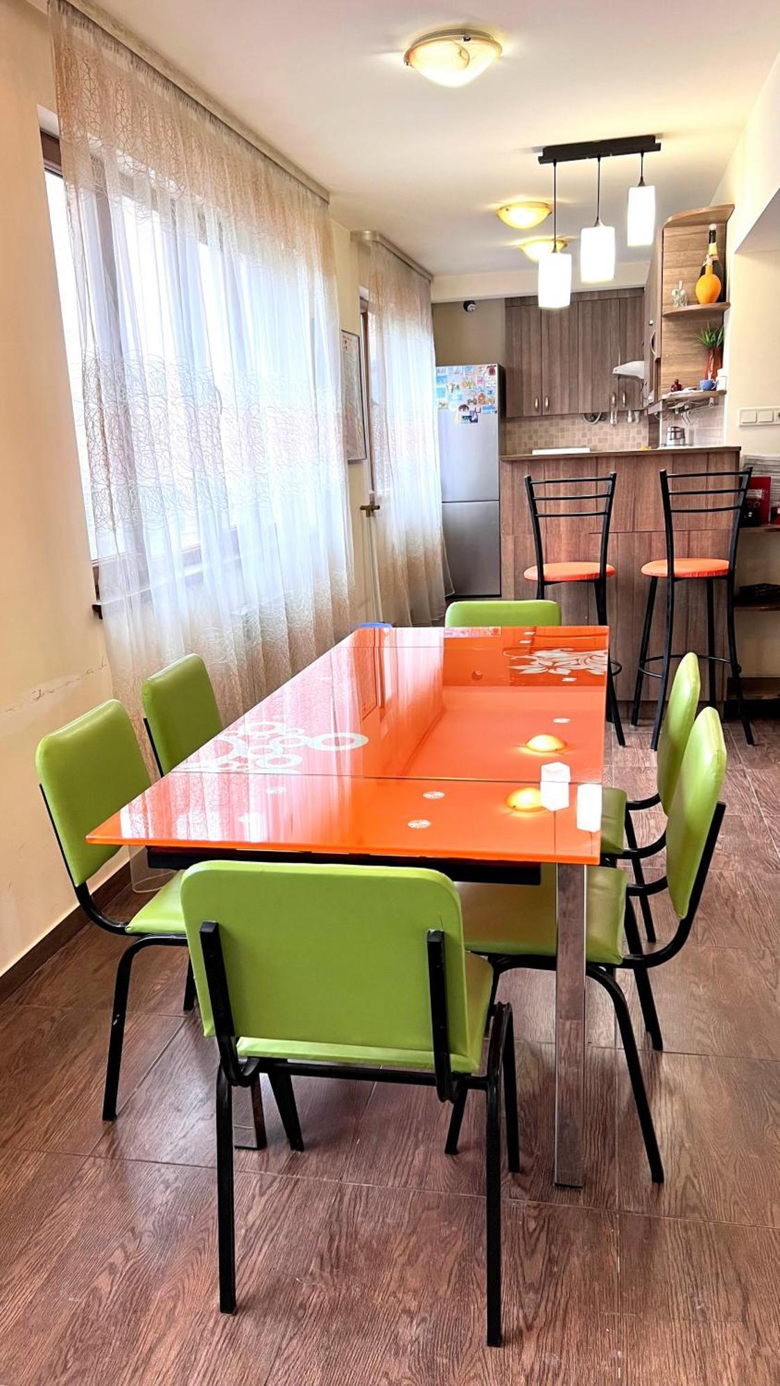 Vernisaj Apt At Republic Square & Ruben Tours Erivan Exterior foto